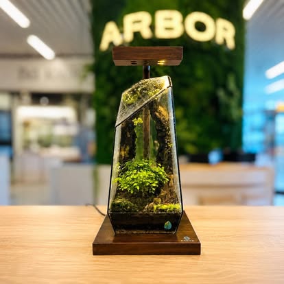 Terrarium lamp with warm LED lighting